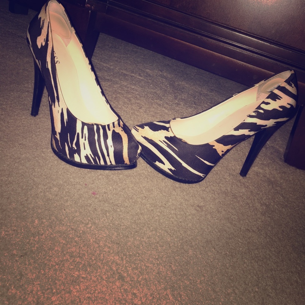 Guess heels.